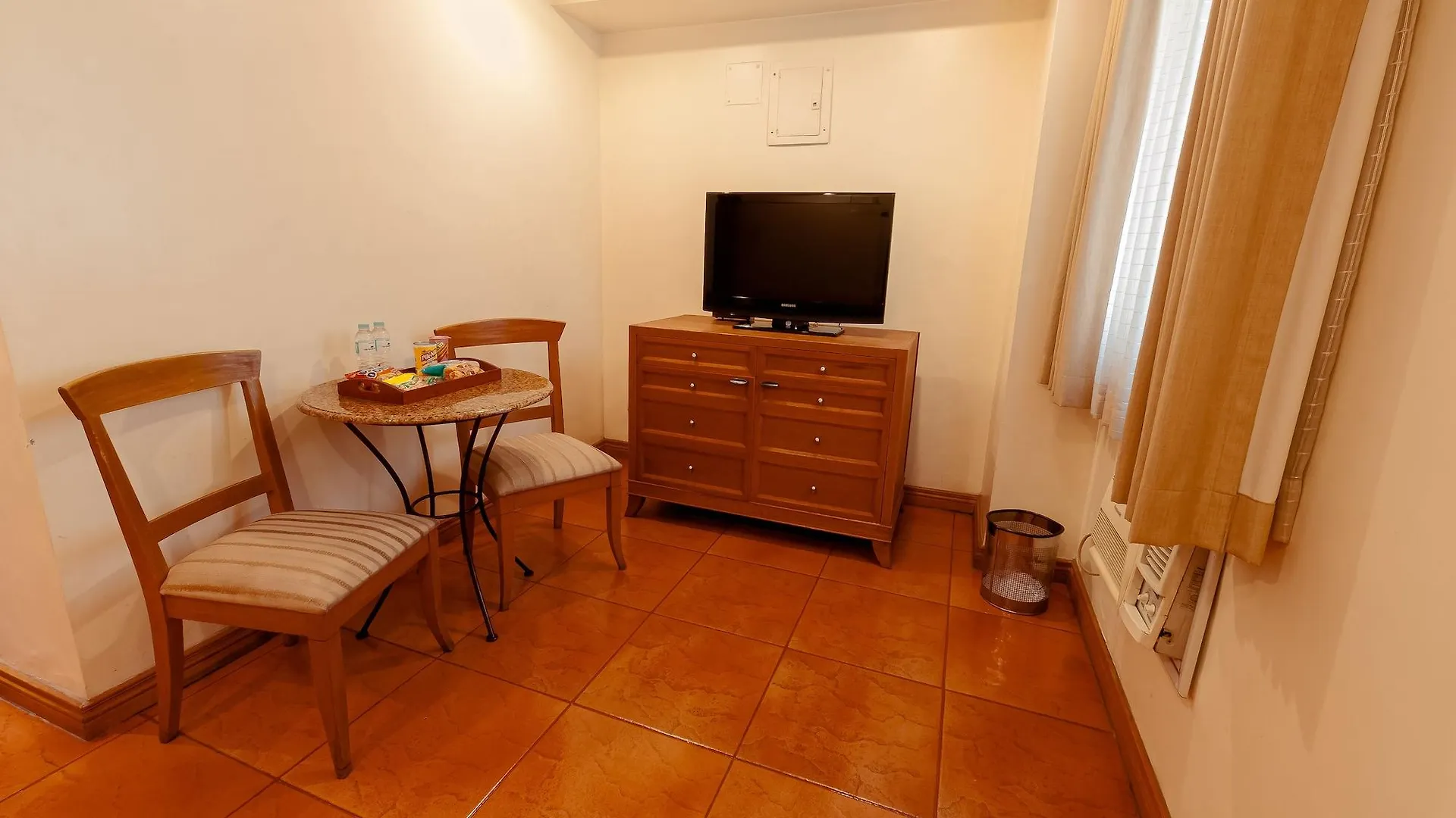 Hotel City Garden Suites Manila