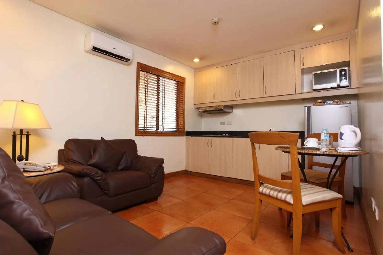 Hotel City Garden Suites Manila