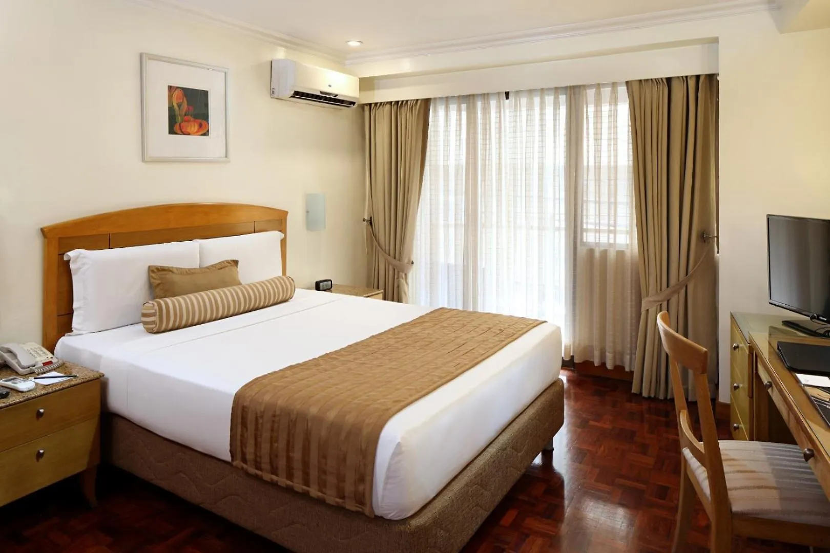 *** Hotel City Garden Suites Manila Filippine